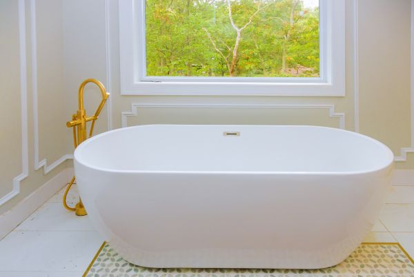 Cost of Tub Renovation Service in Royal Oak