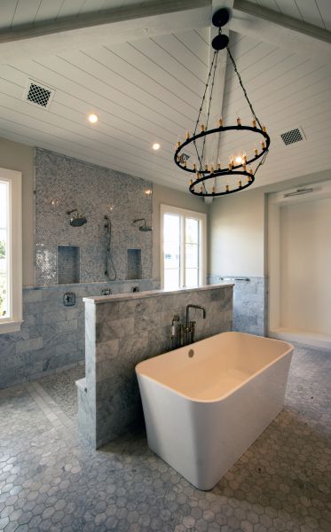 Cost of Tub Remodeling in Royal Oak